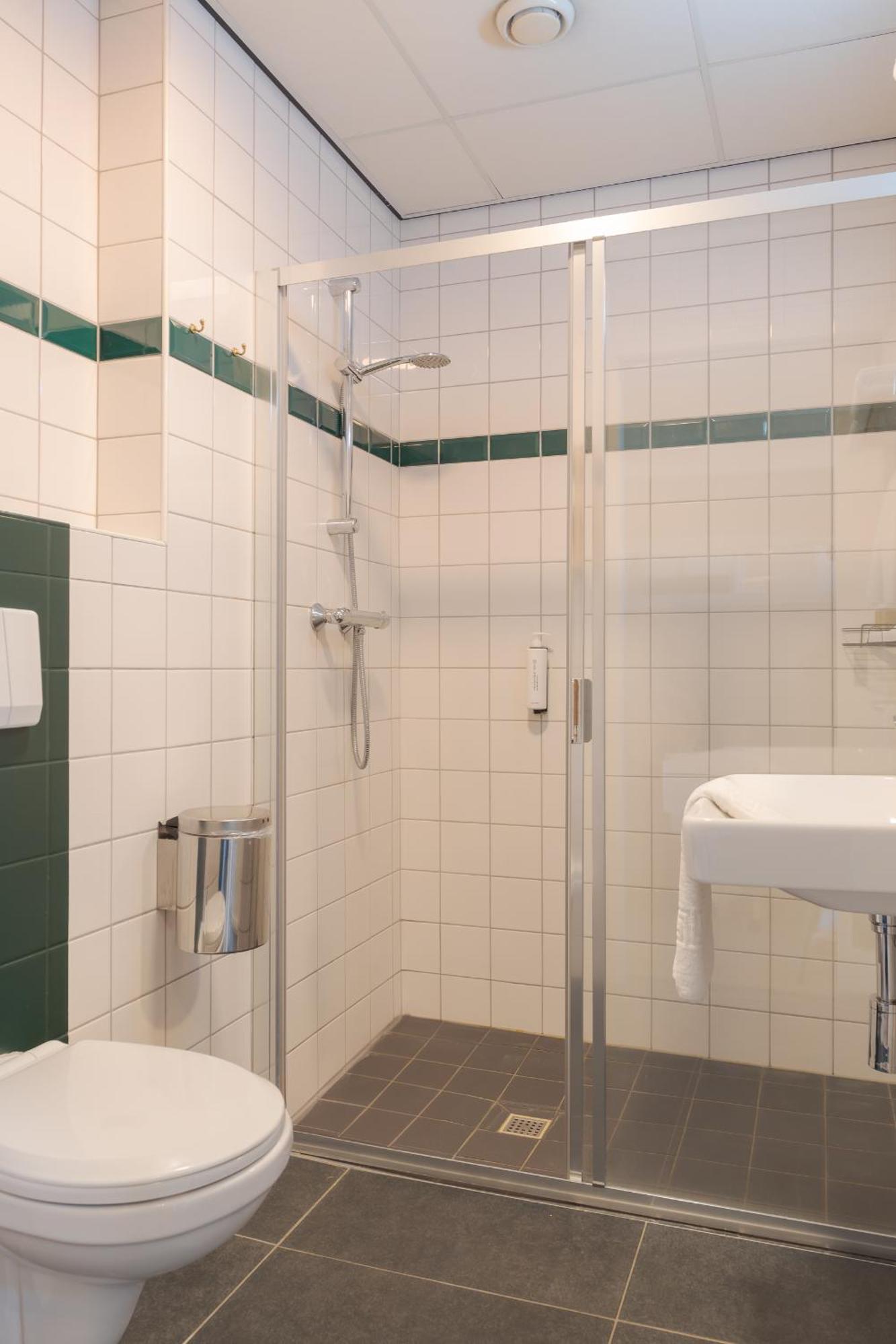 Landhotel ディーフェル エクステリア 写真